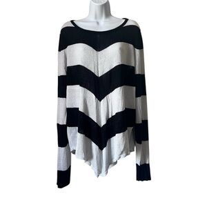 Jennifer Lopez Black & White Chevron Sweater Size 3X